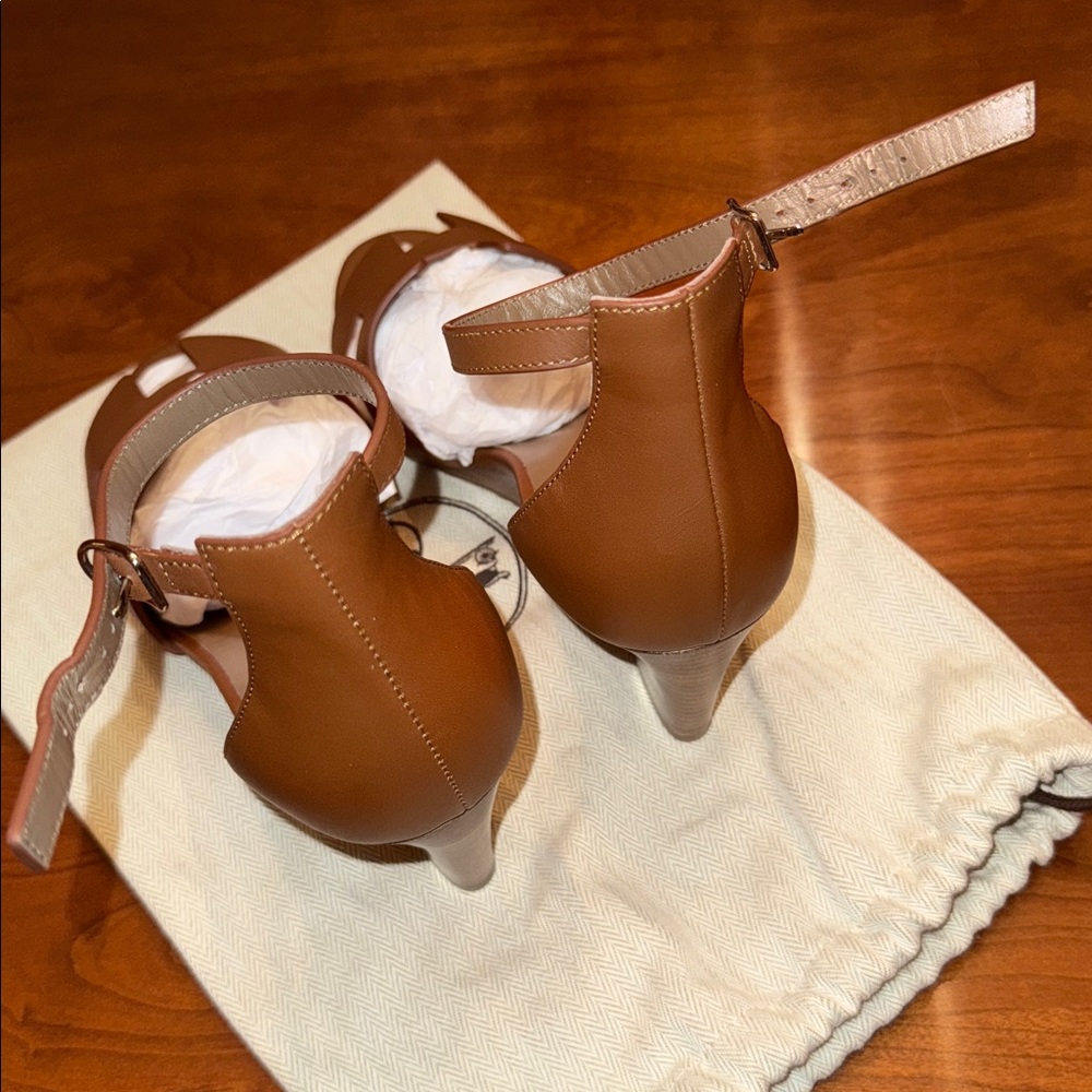 Hermes Legend Sandals - Picture 8 of 8